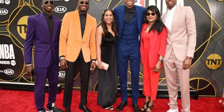 Antetokounmpo Αντετοκούνμπο