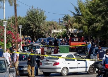 Τραγωδία στη Ρόδο: Σκότωσε 30χρονη εκπαιδευτικό στη μέση του δρόμου και αυτοκτόνησε