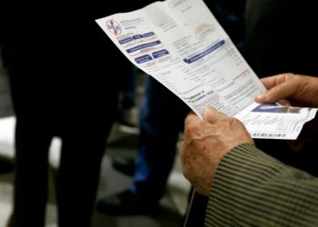 Alldaynews.gr Έκπτωση και επιδότηση στο ρεύμα για όλους ανεξάρτητα από ληξιπρόθεσμες οφειλές – Τι θα συμβεί με τις ιδιωτικές εταιρίες