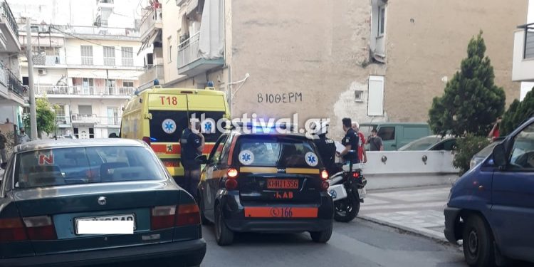 Θεσσαλονίκη: Νεκρός ο άνδρας που έπεσε από δεύτερο όροφο πολυκατοικίας