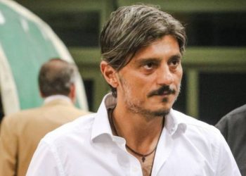 Γιαννακόπουλος-ΒΙΑΝΕΞ: Πληρώνει τα Self Test στους ανεμβολίαστους υπαλλήλους της εταιρίας!