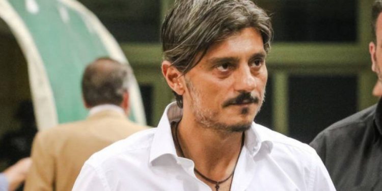 Alldaynews.gr Γιαννακόπουλος-ΒΙΑΝΕΞ: Πληρώνει τα Self Test στους ανεμβολίαστους υπαλλήλους της εταιρίας!