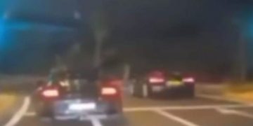 Alldaynews.gr Mad Clip: Βίντεο ντοκουμέντο πριν το τροχαίο – Δίπλα του το Audi με τις κίτρινες πινακίδες που αναζητείται