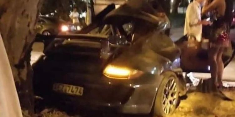 Mad Clip: Ο θρήνος του κολλητού του Light στο σημείο του τροχαίου – «Πάει, πάει»