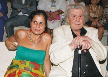 Τι απέγινε η μεγάλη περιουσία του Μίκη Θεοδωράκη – Η λάθος διαχείριση και η κραυγή βοήθειας της κόρης του Μαργαρίτας