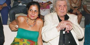 Alldaynews.gr Τι απέγινε η μεγάλη περιουσία του Μίκη Θεοδωράκη – Η λάθος διαχείριση και η κραυγή βοήθειας της κόρης του Μαργαρίτας