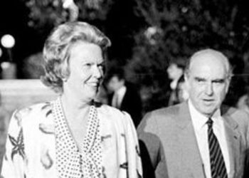 Alldaynews.gr Μαργαρίτα Παπανδρέου: Πουλάει το εξοχικό των Παπανδρέου για 1,8 εκατ. ευρώ (ΦΩΤΟ)