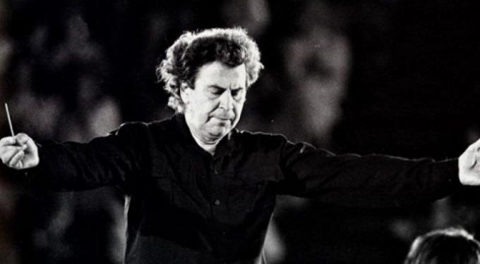 mikis Μίκης Θεοδωράκης