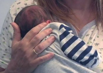 Alldaynews.gr Πύργος: «Έγινε παιδί μας» – Νέα ζωή για το αγγελούδι που γνώρισε την εγκατάλειψη αμέσως μετά τη γέννα