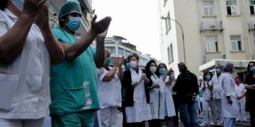 Alldaynews.gr Υποχρεωτικός εμβολιασμός: «Μπλοκάρουν» τα νοσοκομεία από τις αναστολές