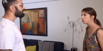 «Και με απατάς και θα με κολλήσεις κορονοϊό»: Η viral σκηνή από τις «Οικογενειακές Ιστορίες» που μας γονάτισε (Vid)