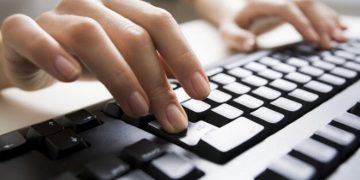 Alldaynews.gr Απίστευτη εφαρμογή: Γράψε το επώνυμο και βρες συγγενείς και καταγωγή