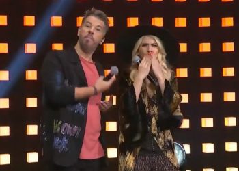 J2US: Άννα Μαρία Ψυχαράκη-Χάρης Βαρθακούρης- Έγινε χαμός στην σκηνή![video]