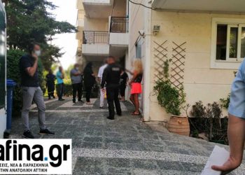ΠΡΙΝ ΛΙΓΟ – Φρίκη στη Ραφήνα: Βρήκαν 44χρονο κρεμασμένο και φιμωμένο σε μπαλκόνι πολυκατοικίας