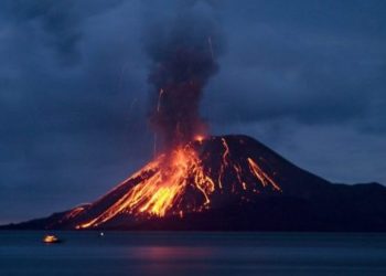 Θρίλερ στη Σαντορίνη: «Τότε θα ξυπνήσει το φοβερό ηφαίστειο» – Η ανατρεπτική επιστημονική έρευνα