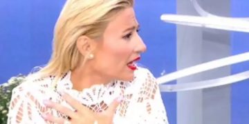 Alldaynews.gr Φαίη Σκορδά: Άφωνη με όσα είπε ο Γιάννης Μόρτζος στο Πρωινό για τις καταγγελίες και τον Πέτρο Φιλιππίδη