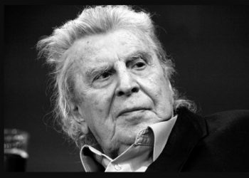 O Μίκης Θεοδωράκης έχει αγοράσει τον τάφο του