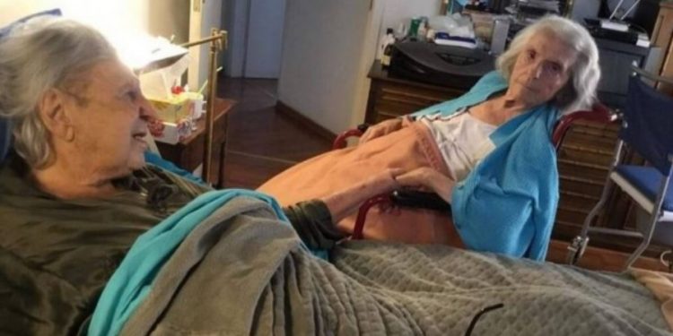 Μίκης Θεοδωράκης