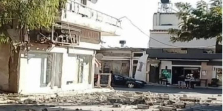 Alldaynews.gr Κρήτη ΤΩΡΑ: Νέα σεισμική δόνηση 4,5 Ρίχτερ μετά τα 5,8 νωρίτερα – Λέκκας: Οι πολίτες να παραμείνουν έξω (vid)