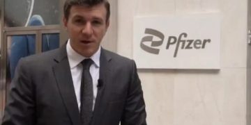 Alldaynews.gr Ανατριχίλα στην Αμερική με την Pfizer: «Παγίδευσαν» επιστήμονες στην εταιρεία με κρυφή κάμερα!
