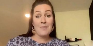 Alldaynews.gr Μητέρα εξηγεί τον λόγο που ζητά νοίκι από τον 7χρονο γιο της