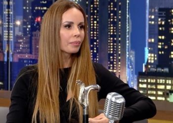 Σοβαρό πρόβλημα υγείας για την Ιωάννα Λίλη-Κυκλοφορεί με μπαστούνι