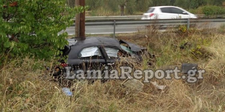 Τραγωδία: Σκοτώθηκε 22χρονο παλικάρι σε τροχαίο[photos]