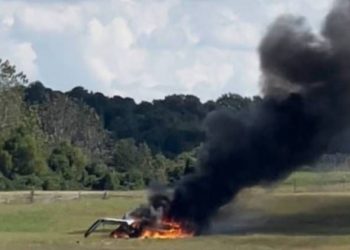 Συνετρίβη Αεροπλάνο-Τυλίχτηκε στις φλόγες στο αεροδρόμιο της Γεωργίας[video]