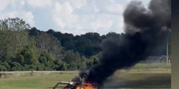 Συνετρίβη Αεροπλάνο-Τυλίχτηκε στις φλόγες στο αεροδρόμιο της Γεωργίας[video]