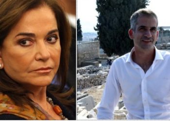 Κώστας Μπακογιάννης: «Ήμουν βαριά δυσλεκτικός, στην απελπισία της η μάνα μου…»