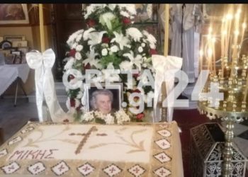 Σαράντα ημέρες χωρίς τον Μίκη Θεοδωράκη – Πλήθος κόσμου στο μνημόσυνο του[photos]