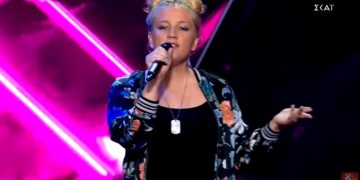 The Voice: Καθήλωσε κοινό και coaches η παίκτρια με το πρόβλημα όρασης[video]