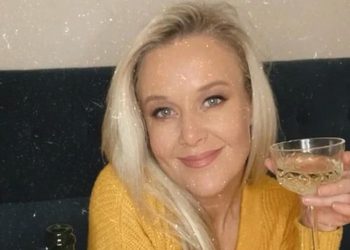 «Ερωτεύτηκα έναν άντρα 20 χρόνια μεγαλύτερο – Είχε την ηλικία του μπαμπά μου αλλά ένιωθα πεταλούδες στο στομάχι»