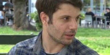 Alldaynews.gr Ραγίζει καρδιές ο Πάρης Σκαρτσολιάς: «Τα όργανά του έσβηναν ένα ένα, έφυγε στον ύπνο του»