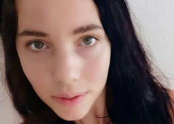 «Θηλάζω τον σύντροφό μου πριν το σ3ξ-Είναι ό,τι καλύτερο ως προκαταρκτικά»