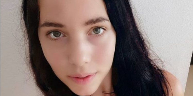 «Θηλάζω τον σύντροφό μου πριν το σ3ξ-Είναι ό,τι καλύτερο ως προκαταρκτικά»