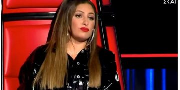 The Voice: Έξαλλη η Έλενα Παπαρίζου με τον Κωνσταντίνο Αργυρό