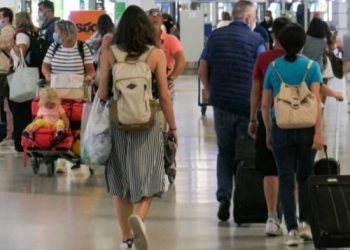 Τραγικό τέλος για τουρίστρια-Πέθανε μπροστά στα έντρομα μάτια επιβατών