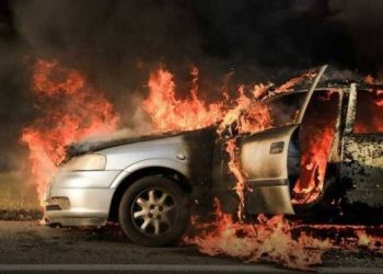 Ηράκλειο: Αυτοκίνητο έγινε «στάχτη» – Σώος ο οδηγός