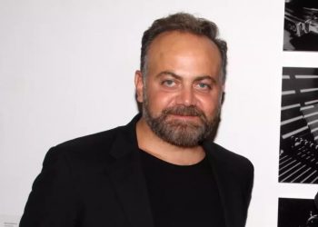 Alldaynews.gr Μιχάλης Κεφαλογιάννης: «Ο πατέρας μου πέθανε στο σπίτι του, κρατώντας μου το χέρι»