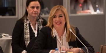 Φώφη Γεννηματά σε Συλβάνα Ράπτη: “Καλημέρα Συλβάνα μου. Είμαι καλύτερα”, της έστειλε μια μέρα πριν “φύγει”[Δείτε το]