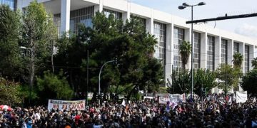 Alldaynews.gr Απεργία εκπαιδευτικών: Παράνομη και καταχρηστική την έκρινε το Εφετείο