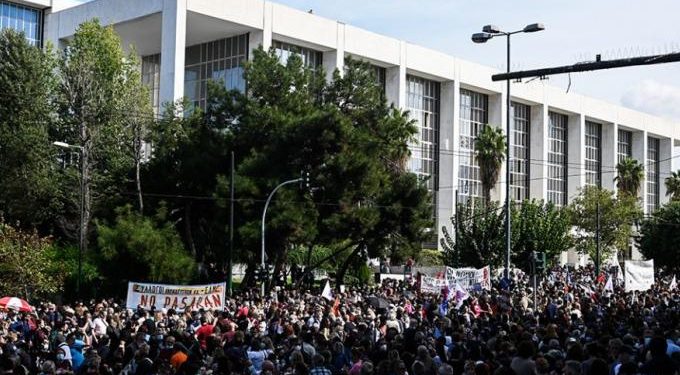 Alldaynews.gr Απεργία εκπαιδευτικών: Παράνομη και καταχρηστική την έκρινε το Εφετείο