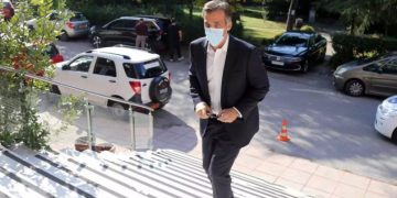 Alldaynews.gr Παραιτήθηκε ο Παναγιώτης Αρκουμανέας από πρόεδρος του ΕΟΔΥ