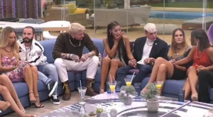 Big Brother: Η απρόσμενη αποχώρηση από το ριάλιτι – Όλο το παρασκήνιο (video)