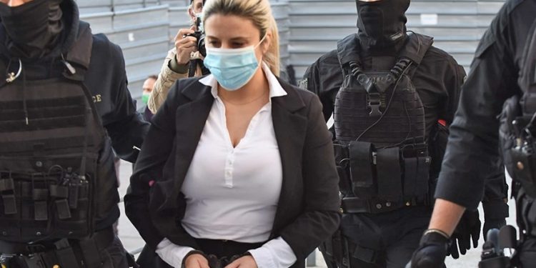 Alldaynews.gr Επίθεση με βιτριόλι – Κεχαγιόγλου για Κακαράντζουλα: «Αν ήθελε να σκοτώσει την Ιωάννα είχε 100 τρόπους για να το κάνει»