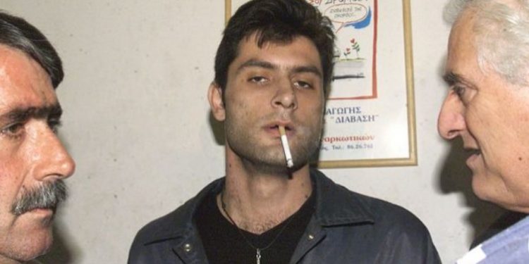 Alldaynews.gr Σαν σήμερα: Παντελής Καζάκος – Ο ρατσιστής-Serial Killer που προκάλεσε μακελειό στο κέντρο της Αθήνας