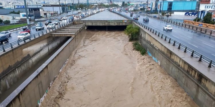 Alldaynews.gr Lockdown λόγω κακοκαιρίας: Απαγόρευση κυκλοφορίας στην Αθήνα – Επιτρέπεται η μουσική για εμβολιασμένους*