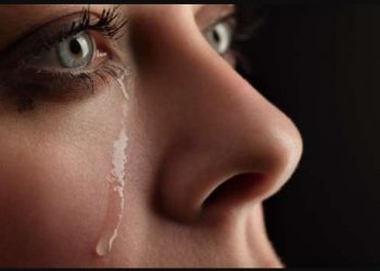 Έλενα: Το έχω χιλιομετανιώσει-Άφησα τον 56χρονο άντρα μου και τα 2 παιδιά για έναν 34χρονο