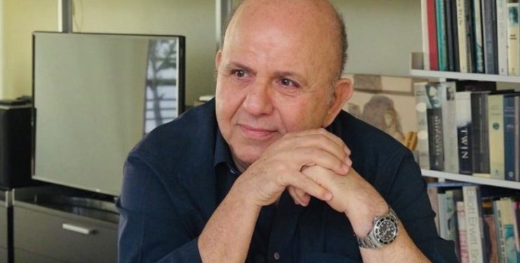 Alldaynews.gr Νίκος Μουρατίδης: «Η σύζυγος του Ανδρέα Μπάρκουλη με πήρε και με έβρισε, με έκανε σκουπίδι»